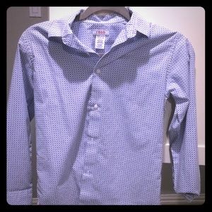 IZOD button down long sleeve shirt